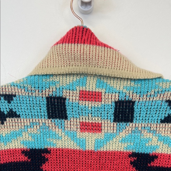 Kate Collection Colorful Geometric Aztec Patterned Women's Sweater Size small - Picture 13 of 14